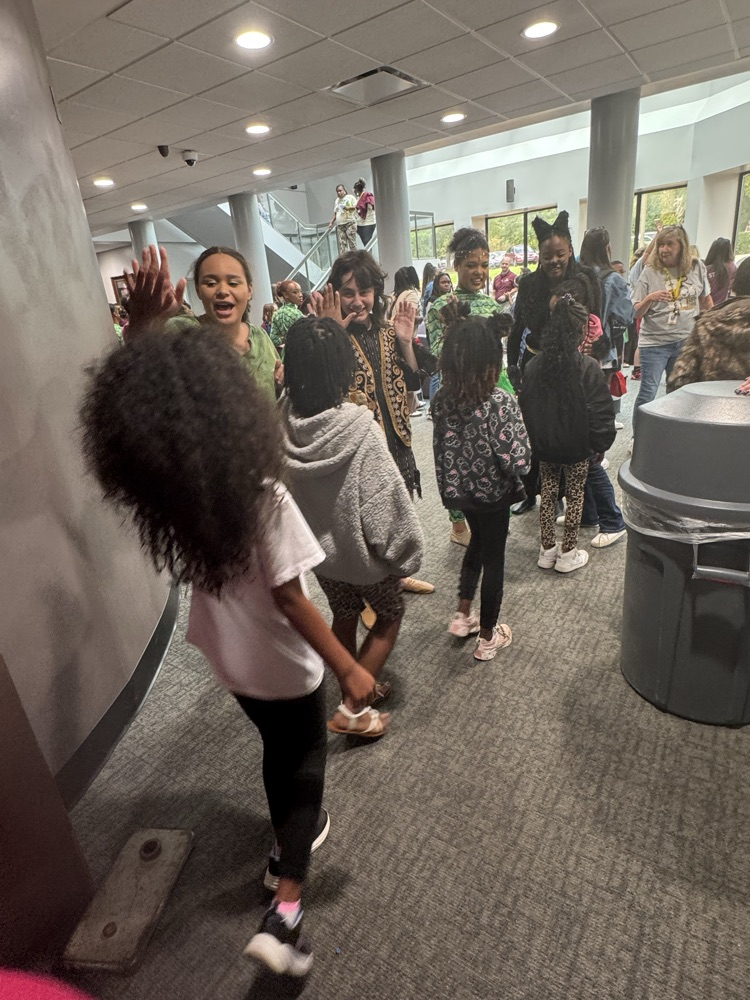 High-Five Cast