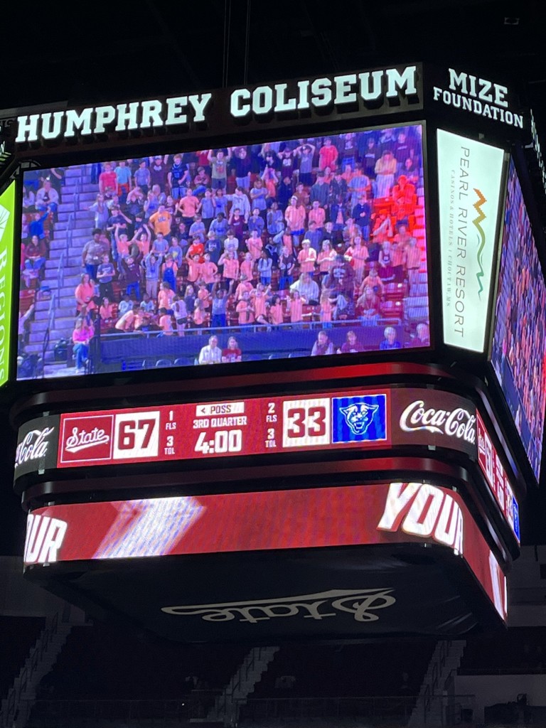 FCE students at MSU's Education Day basketball game!