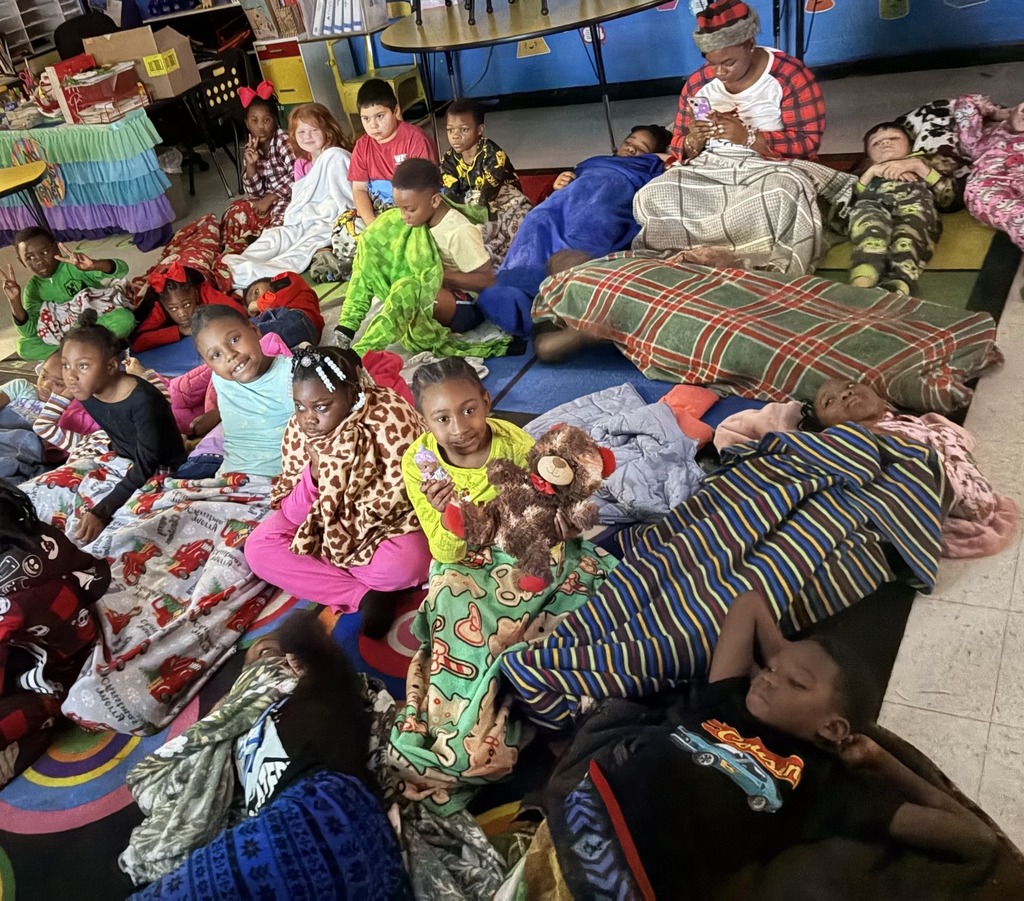 1st Grade Christmas Picture just students in WES 1st Grade