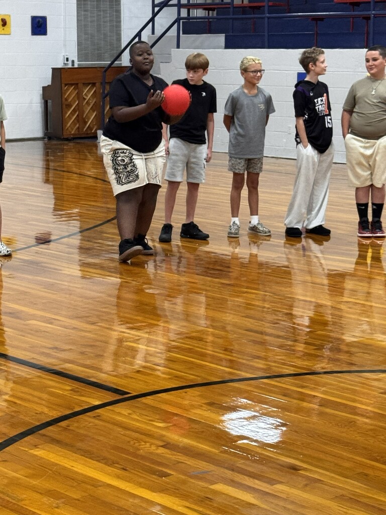 AES students getting more acquainted playing an icebreaker game!
