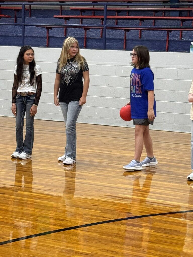 AES students getting more acquainted playing an icebreaker game!