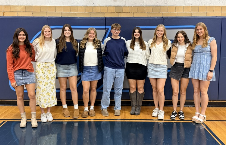 volleyball girls on senior night