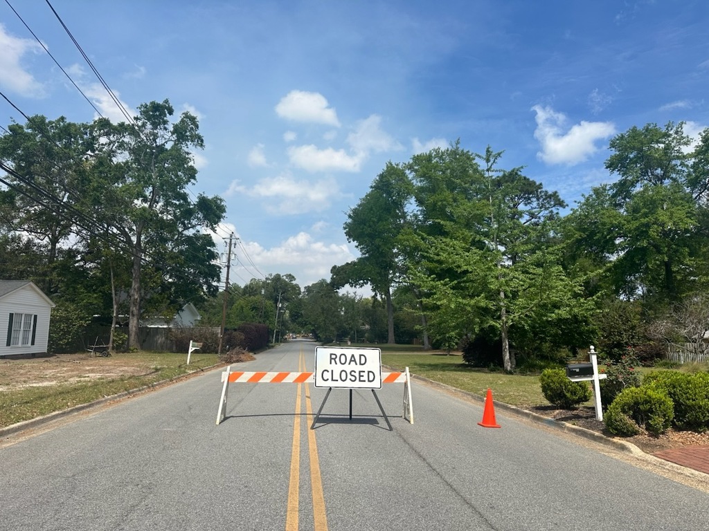 lake douglas road closed