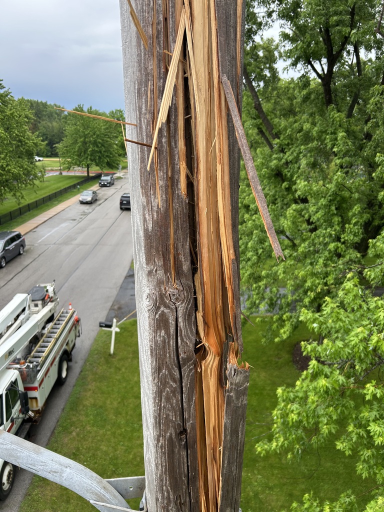 split pole damaged by lightning