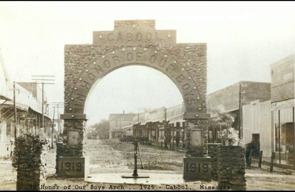 Memorial Arch