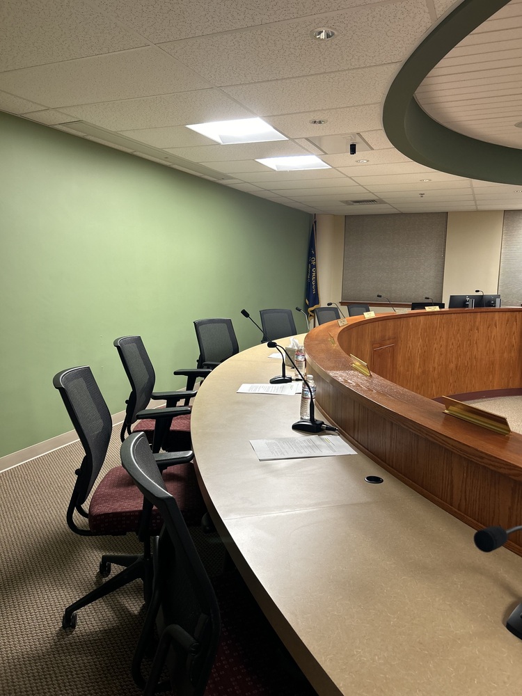 Image of the Creswell City Hall Council Chambers