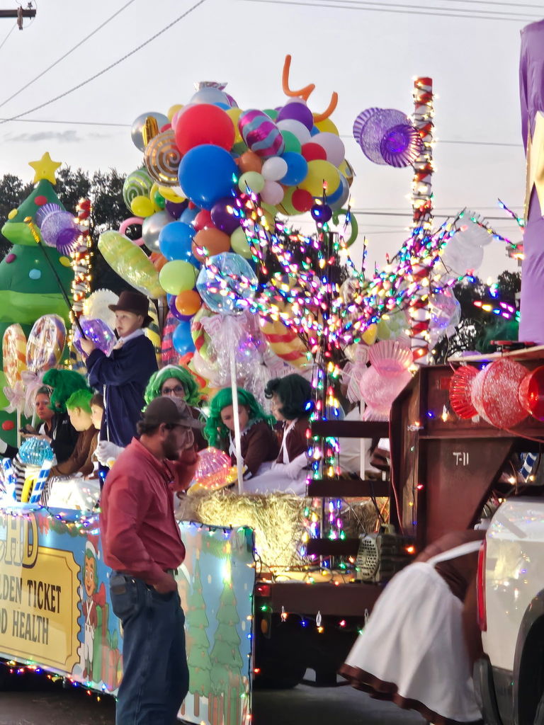 2025 Christmas Parade entries