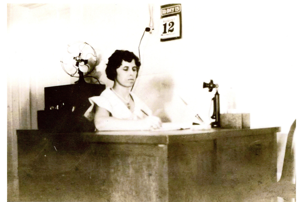 Grace Hodges was one of Edna's telephone operators