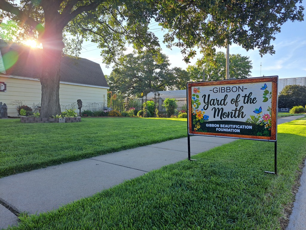 Steve & Jan Jurgens Yard of the Month Aug 2026