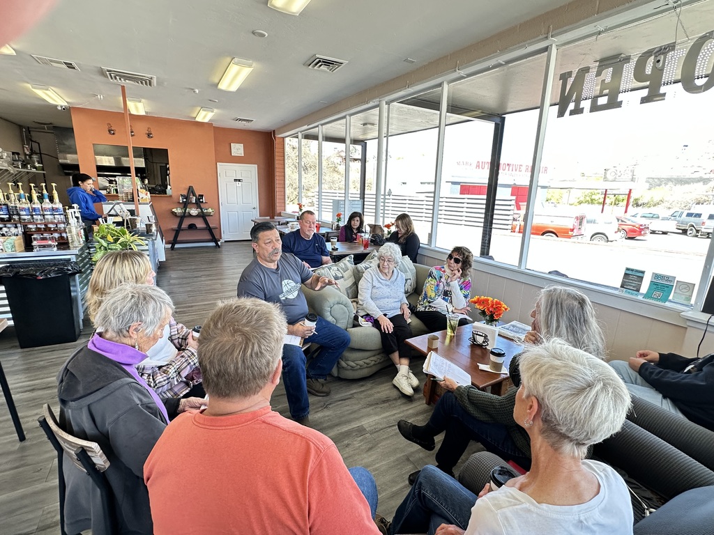 Group Discussion in a coffee shop with Mayor Al Gameros