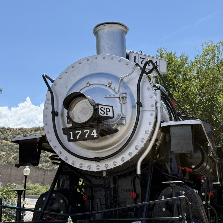 Photo of the freshly painted train at City Hall