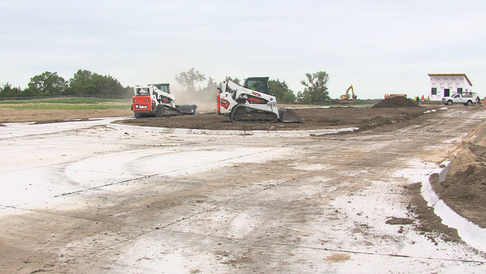Photo of work being done on entrance to new Transfer Station facility