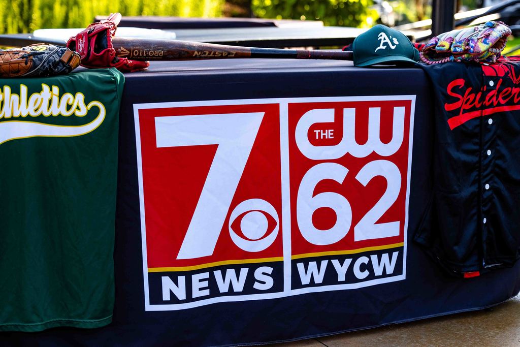 7 News Table Set Up During Zip Trip