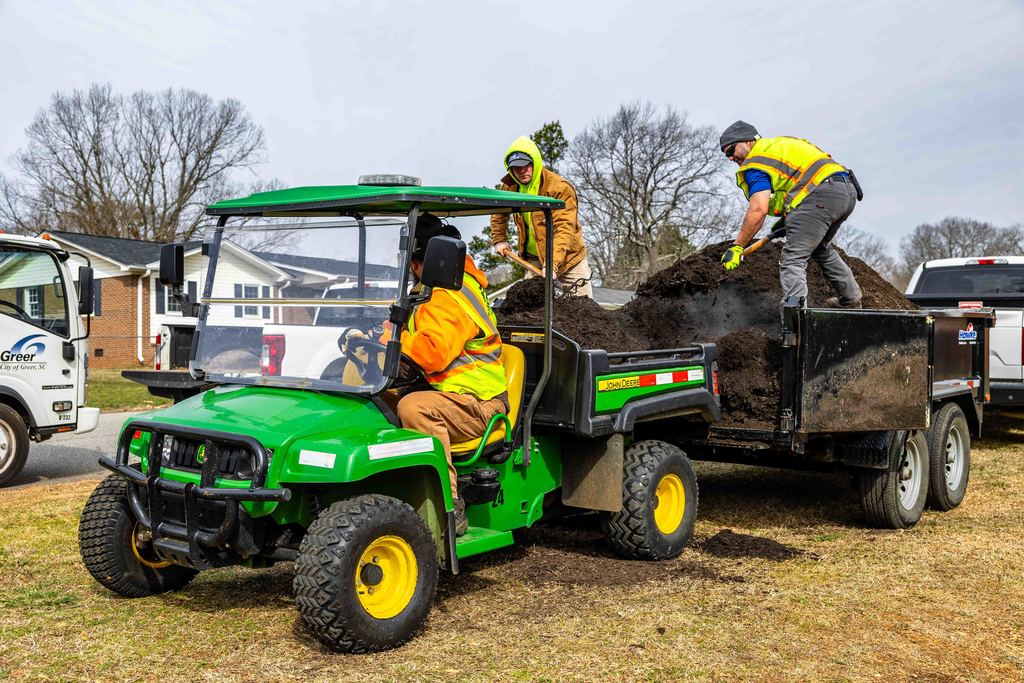 urban parks team mulching victor heights park