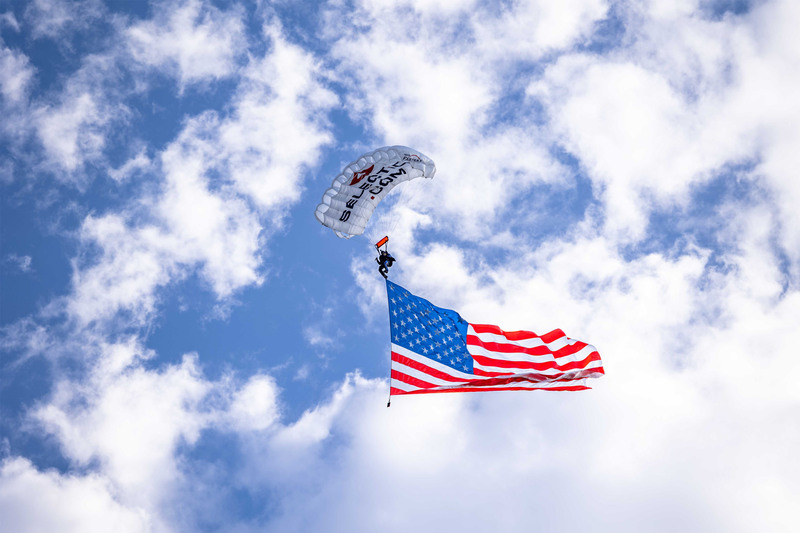 FastTrax Skydiver with American Flag