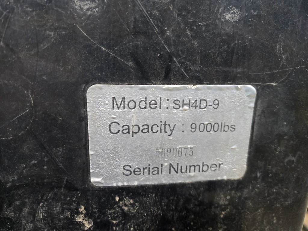 Model number SH4D-9, capacity 9,000lbs, serial number