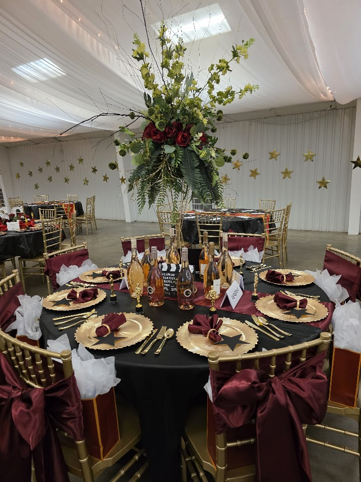 2025 Chamber Banquet Table Decoration