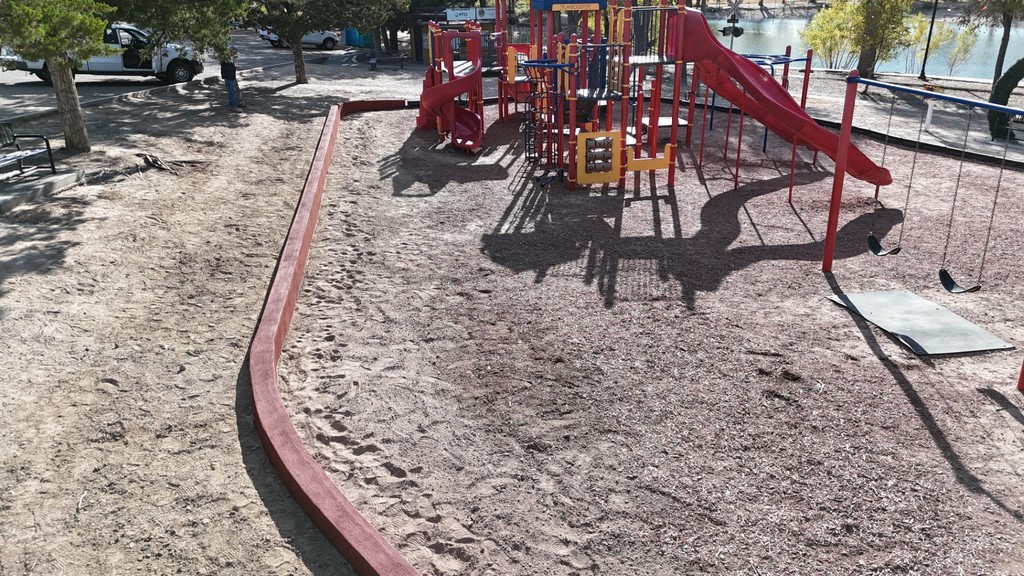 New Stem Wall at Thompson Park Playground