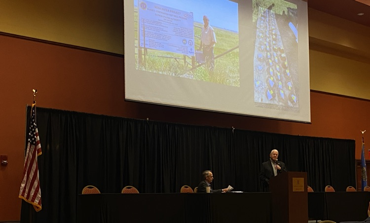 City Manager Mike Shannon