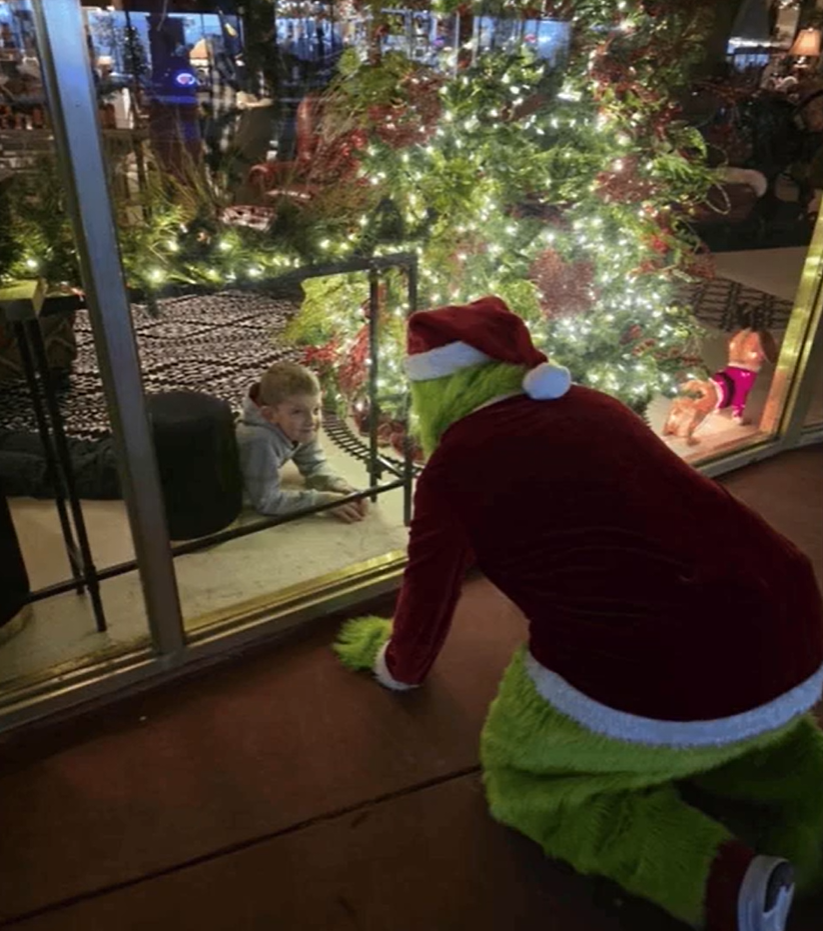 Christmas Open House 2025 pic