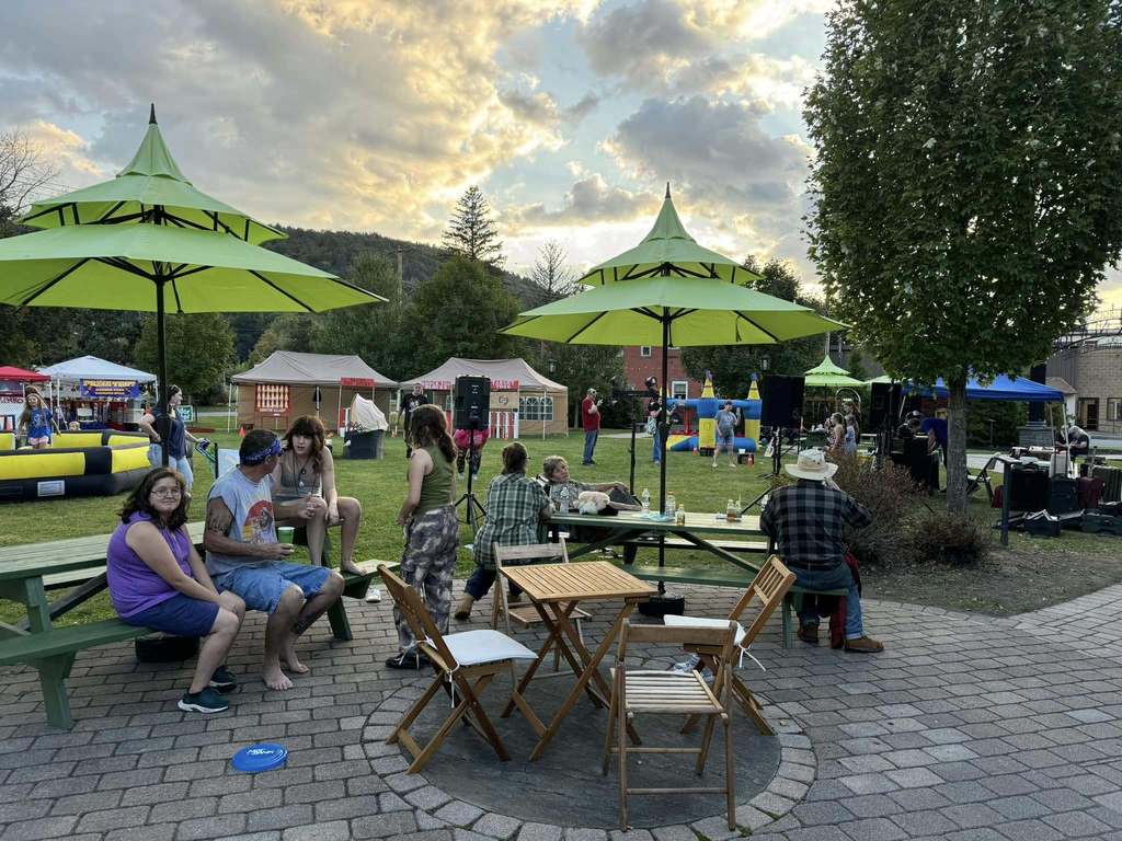Market - Hancock NY