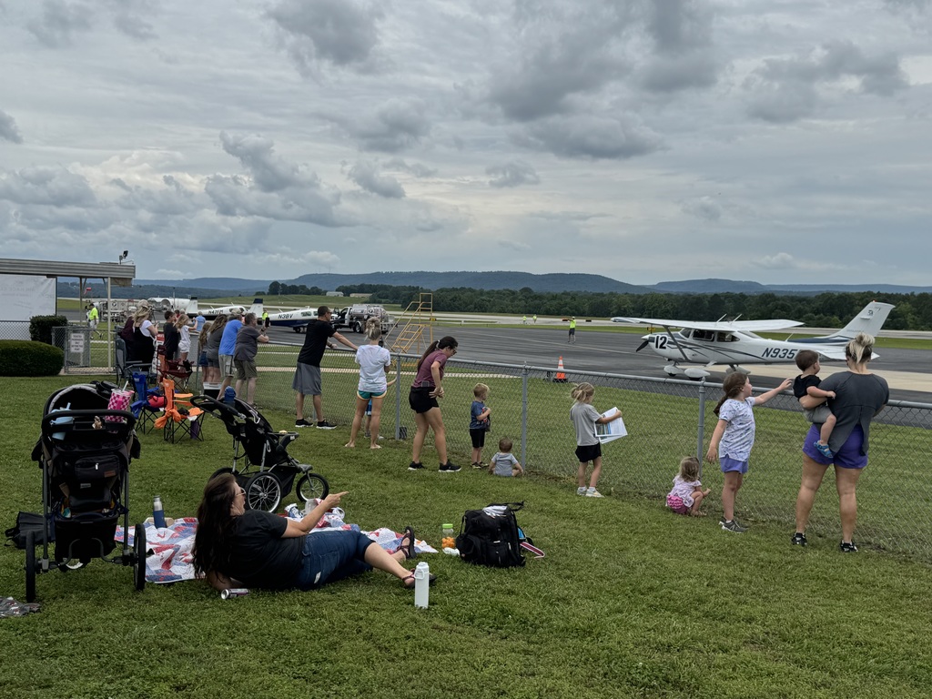 Lots of people watching the planes arrive