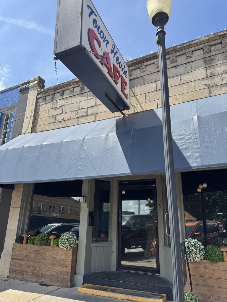 Town House Cafe