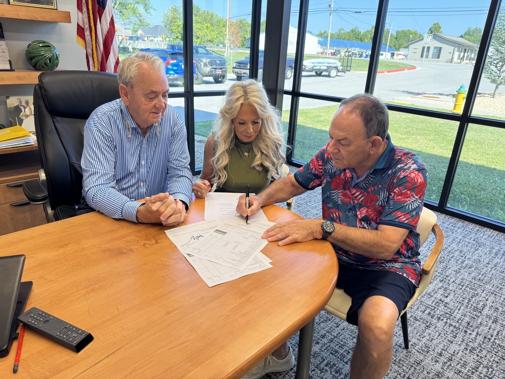 Mayor Jackson, Staci Avery and Steve Turner
