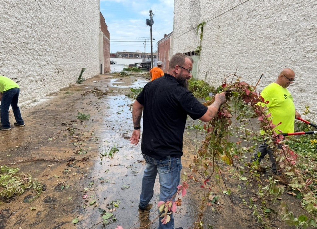 Cleaning up the Hole in the Wall
