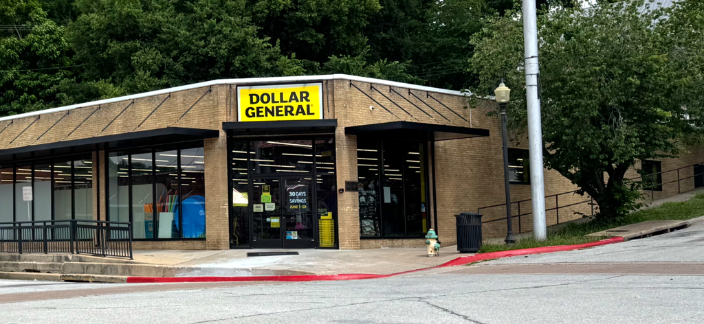 Dollar General with new awnings
