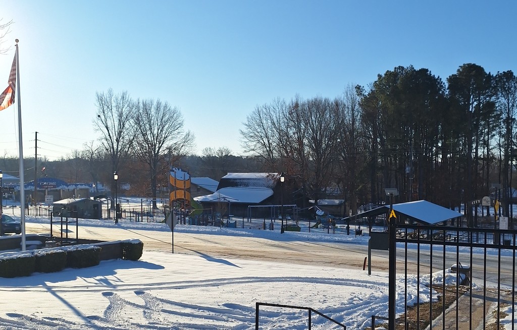 park photo snowy day