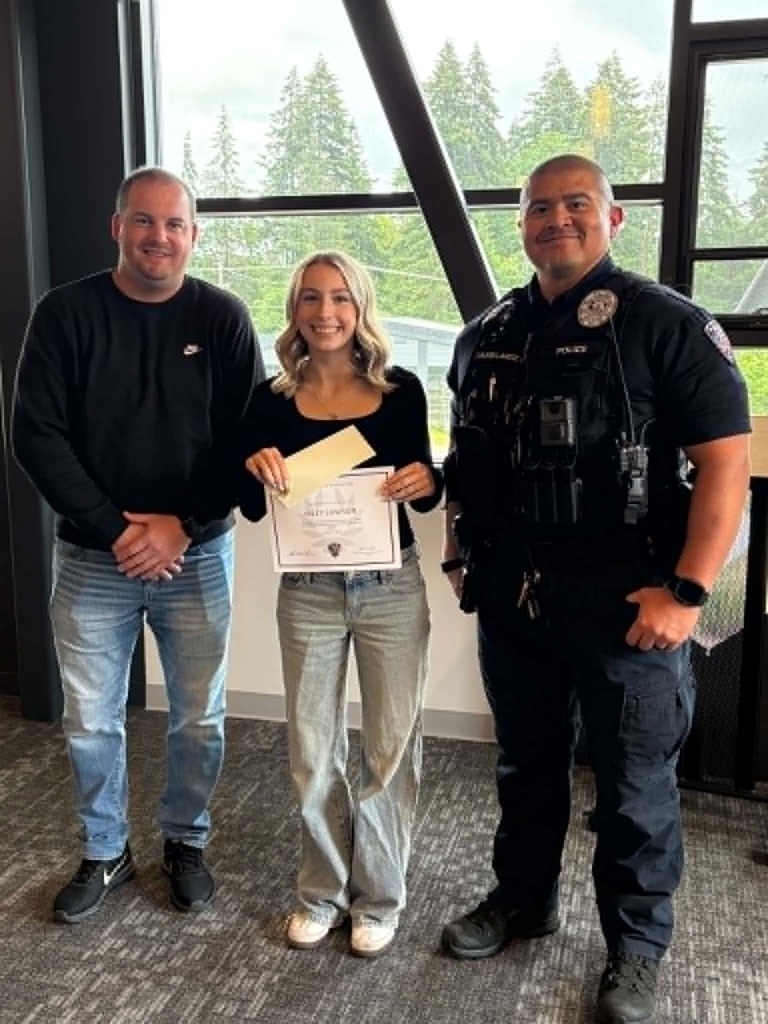 student recognition at Kalama High School