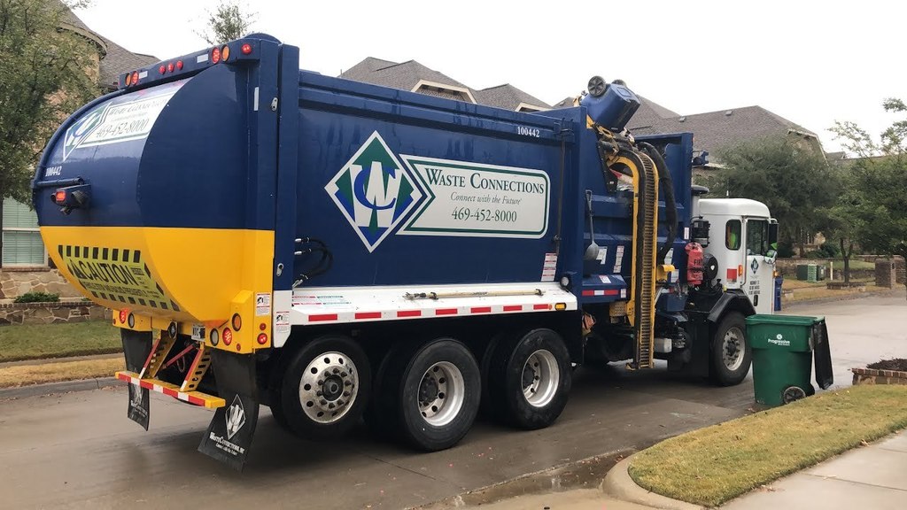 Trash Truck