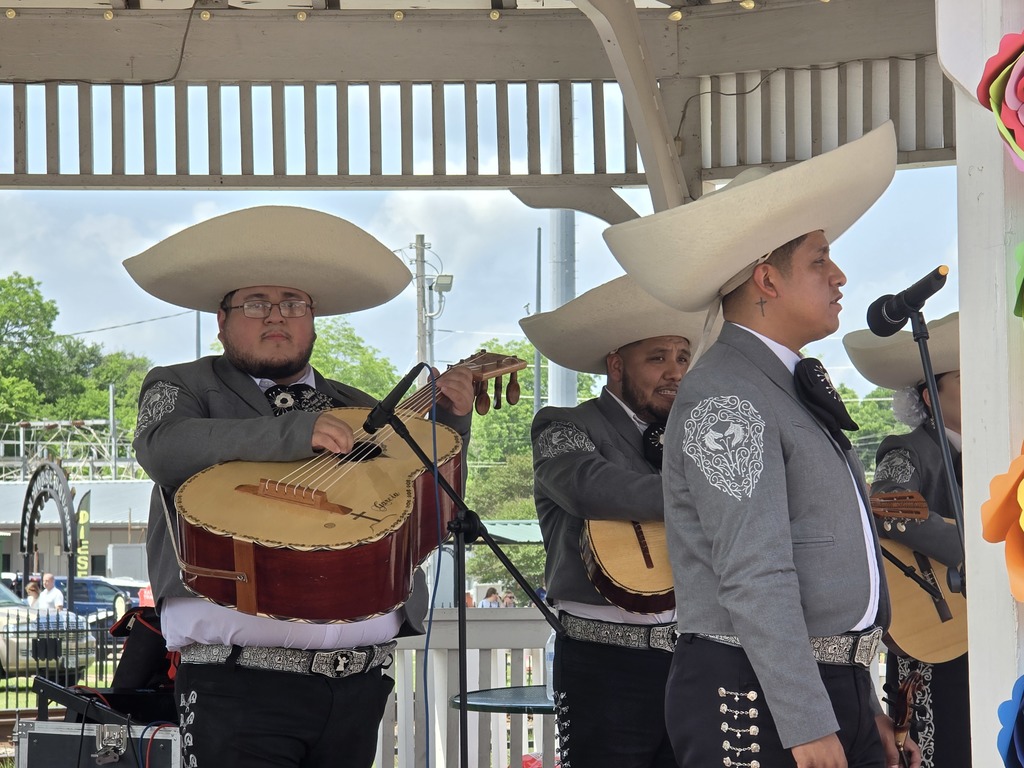 mariachi 2