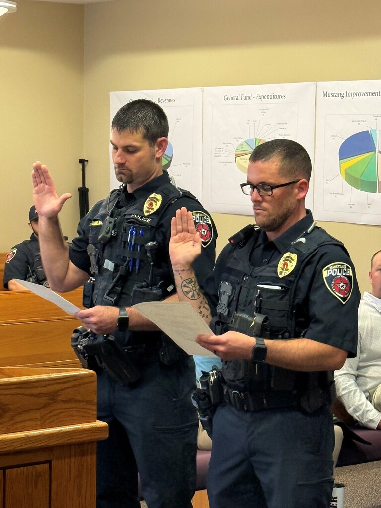 Officers Mitch McNamara and David Sebring