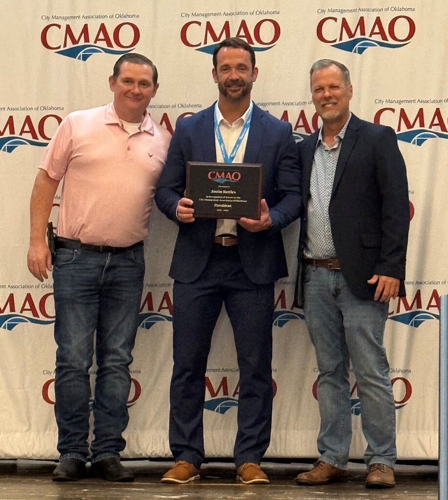 Left to Right:  Chuck Ralls - CMAO President, Justin Battles - CMAO Past Presdient, Steve Whitlock - CMAO Executive Director