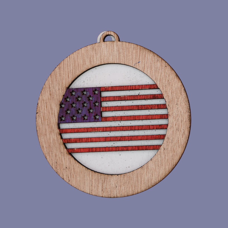 Patriotic Pena and Ornament