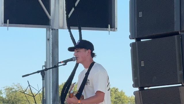 Evan Darnell
