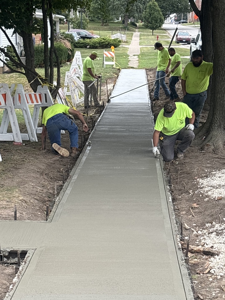 sidewalk on jefferson street