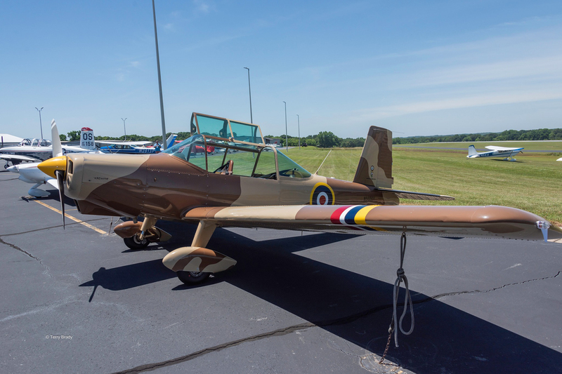 Planes at the Shelby airport for fly-in event