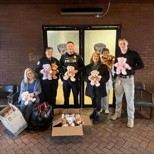  Big Rock Local Chapter #1516 and members Debbie Pope, Irene Harvey, and Brenda DeHaven donated 70 teddy bears. 