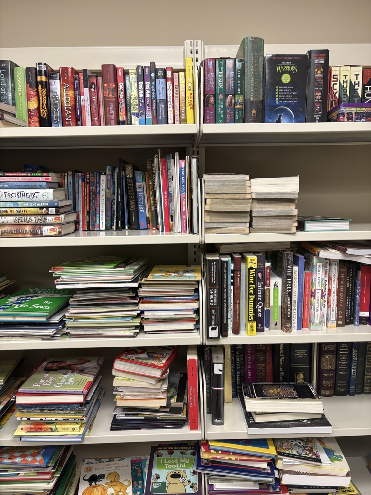 friends room books