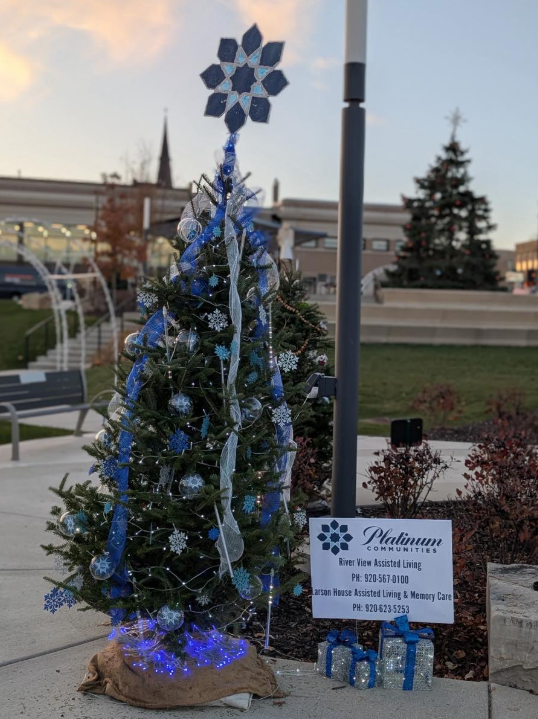 Platinum Communities' Holiday Tree