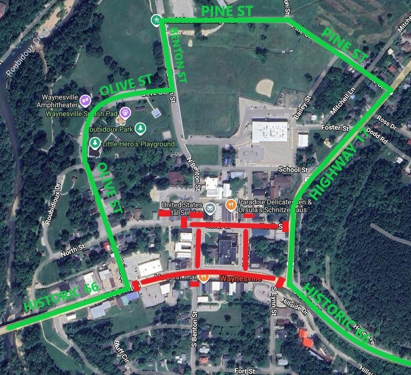 Route during Christmas on the Square