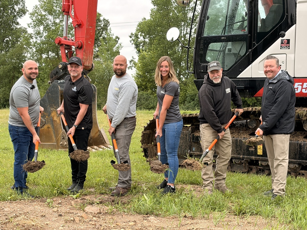 Stonehaven groundbreaking with Stonehaven Development, Masson from the City of Whitewater, and others.