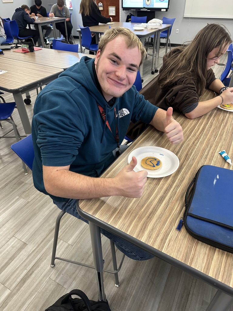 Equine Science got hands-on (and icing-on) today. Students had to draw and label the parts of the horse hoof using icing on a sugar cookie—knowledge first, dessert second.