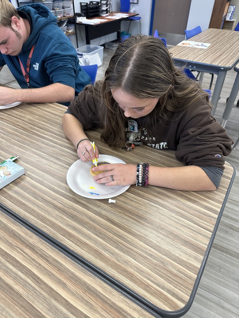 Equine Science got hands-on (and icing-on) today. Students had to draw and label the parts of the horse hoof using icing on a sugar cookie—knowledge first, dessert second.