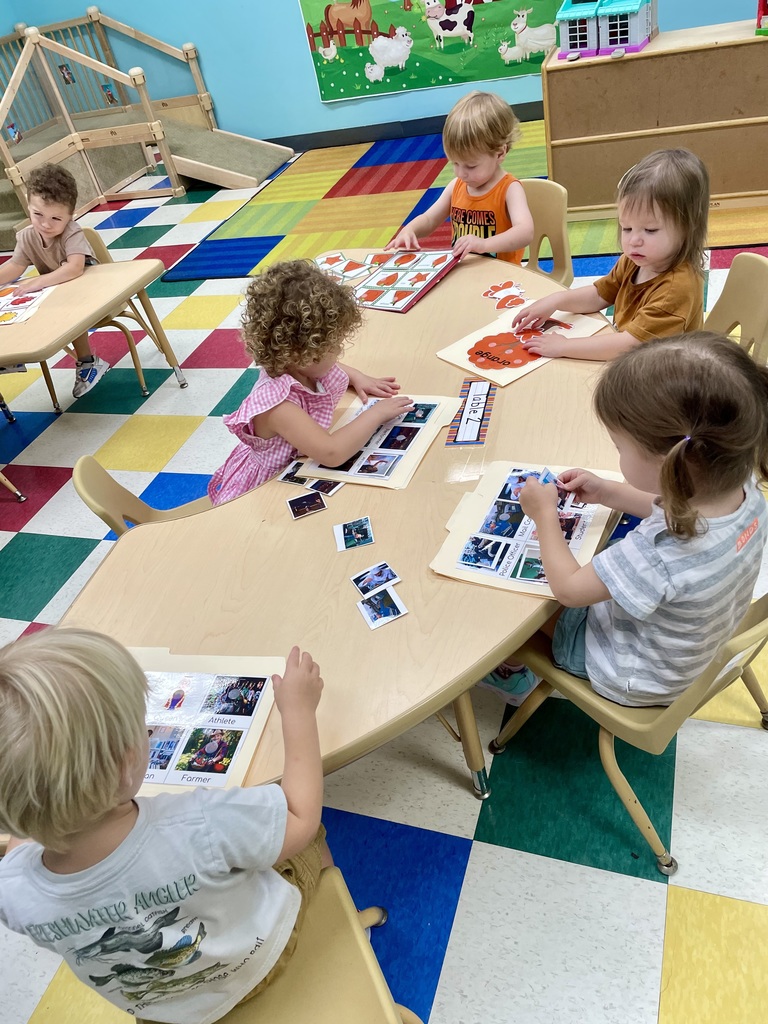 2 year olds playing with table toys