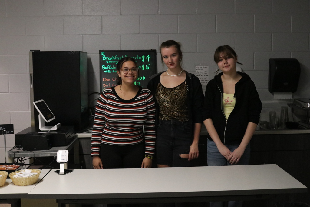 Culinary student workers