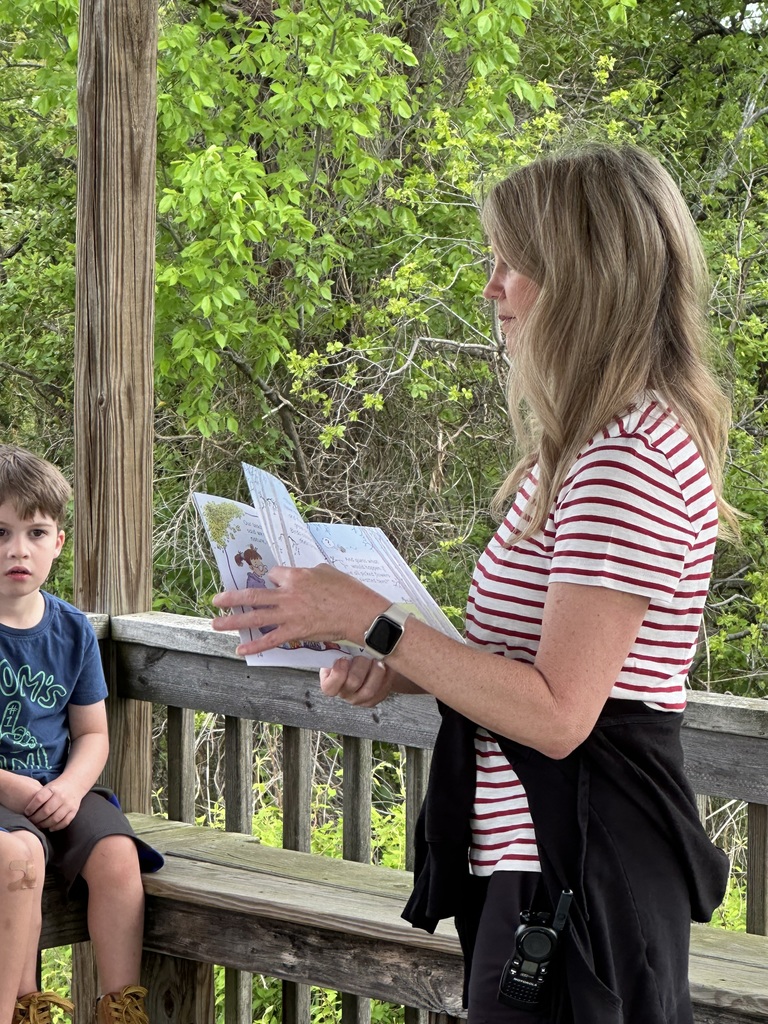 READING OUTSIDE